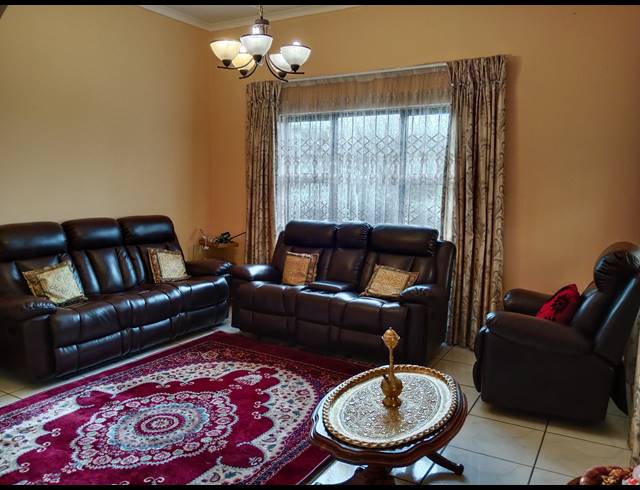 4 BEDROOM HOUSE FOR SALE IN ALLANDALE